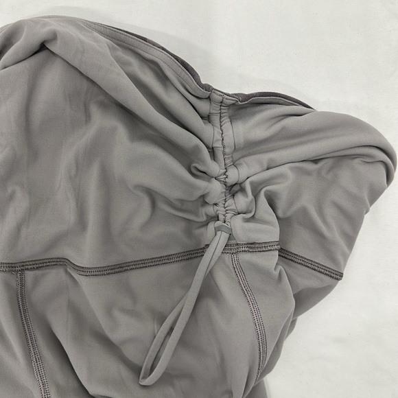 Lululemon Hug your Core Super High-Rise Tight - Picture 10 of 10